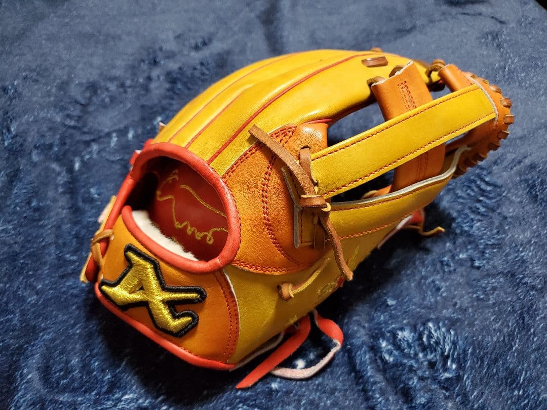 【～2/10】限定出品 ジャイアンツ 岡本和真 選手 支給品 実使用 グローブ