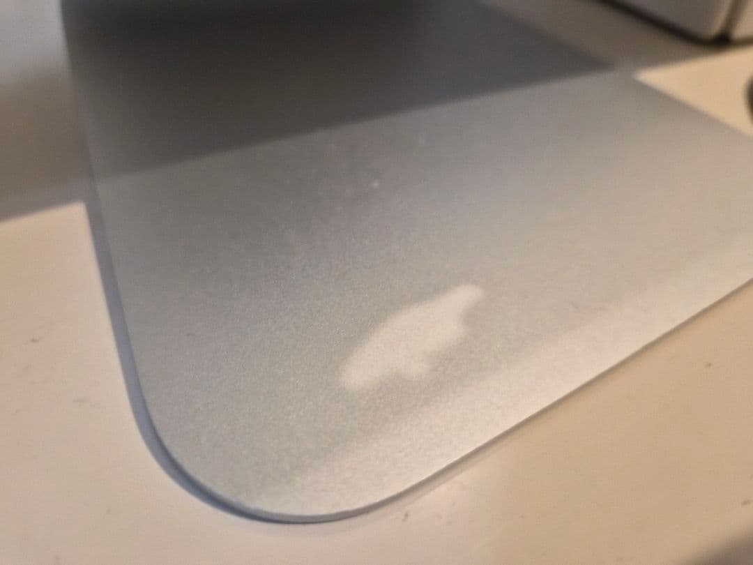 iMac 2019 21.5インチ 16GB【箱あり】