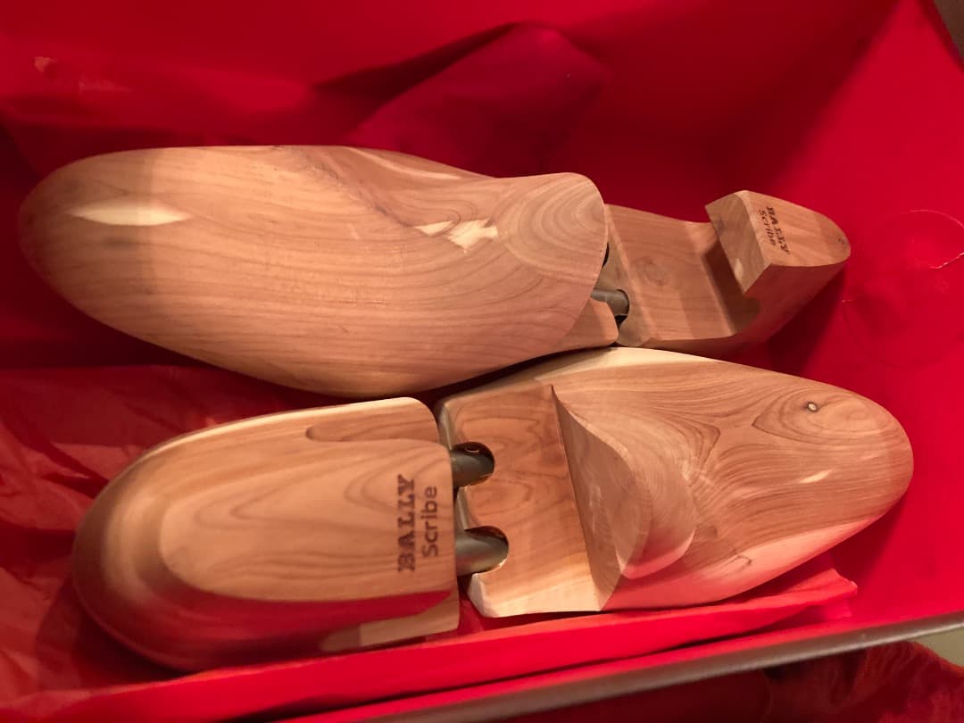 BALLY Scribeブラックレザードレスシューズ