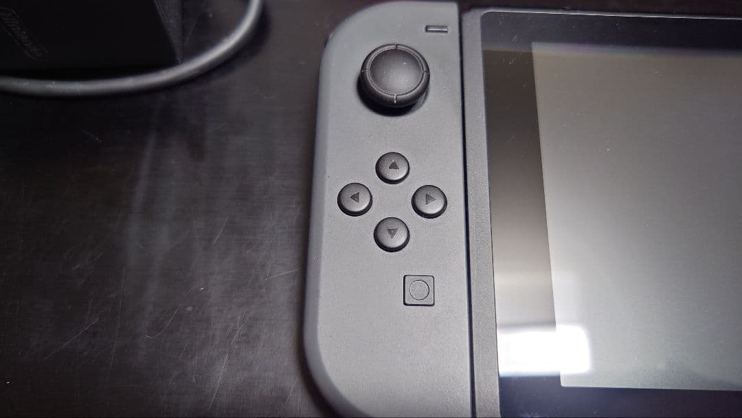 Nintendo Switch 本体 純正ケース付き プロコンもお付けします！