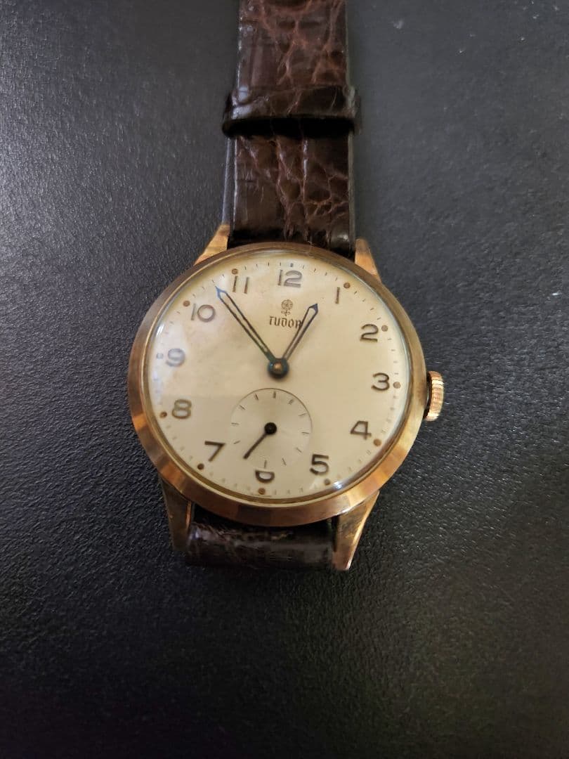 TUDOR 手巻き時計 ゴールド