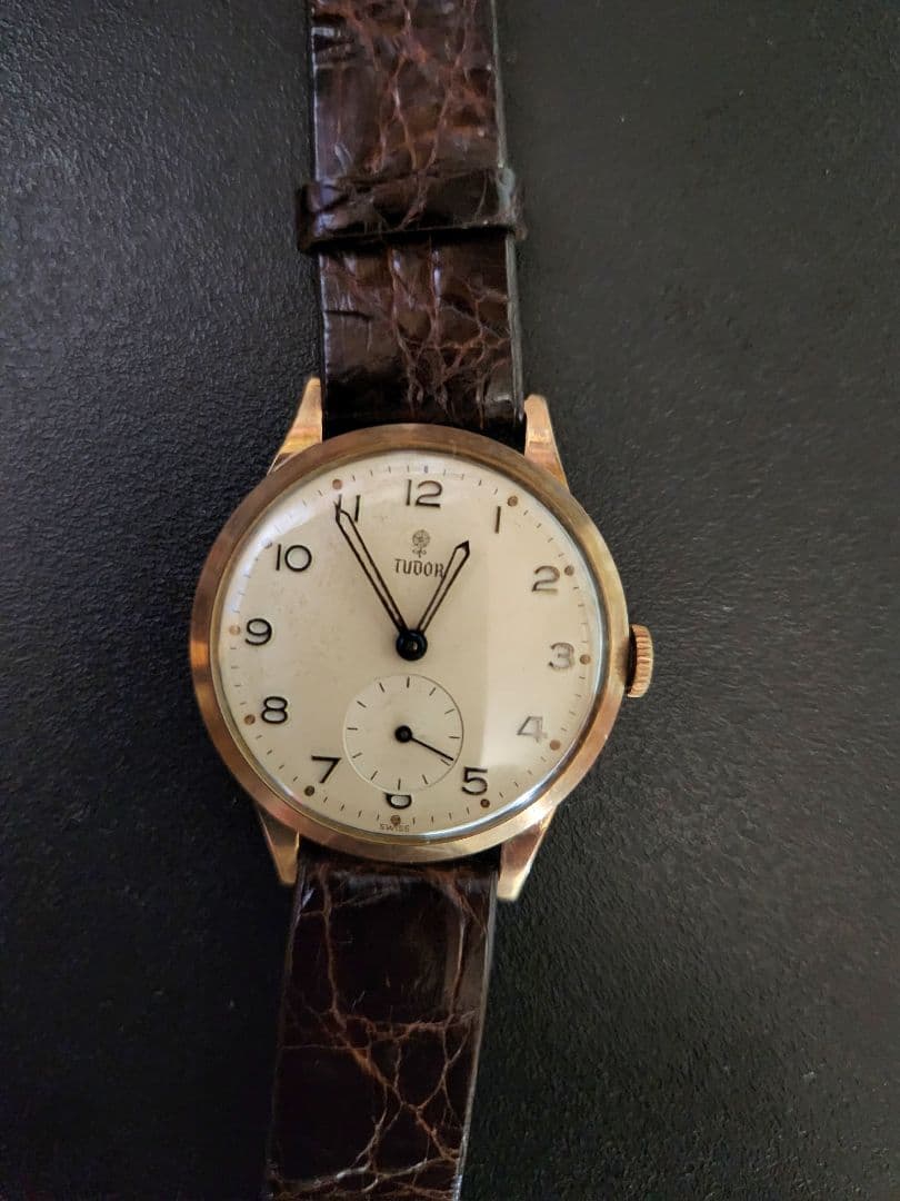 TUDOR 手巻き時計 ゴールド