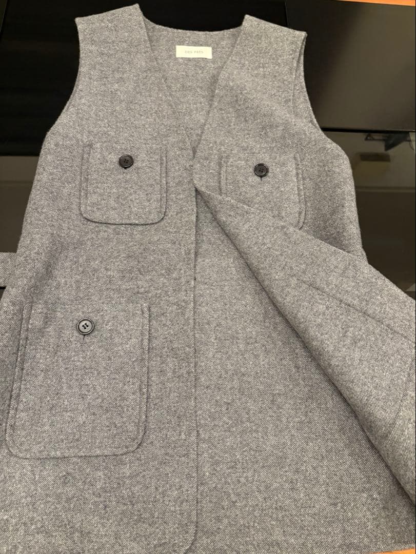 今期　新品未使用　トゥモローランド　DES PRES ベスト　ジレ　ウール