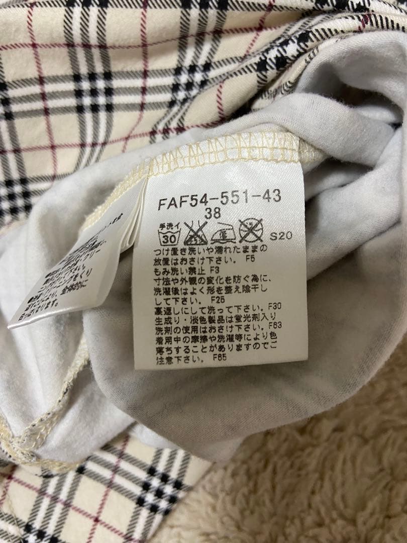 美品BURBERRY チェック柄タンクトップ 38