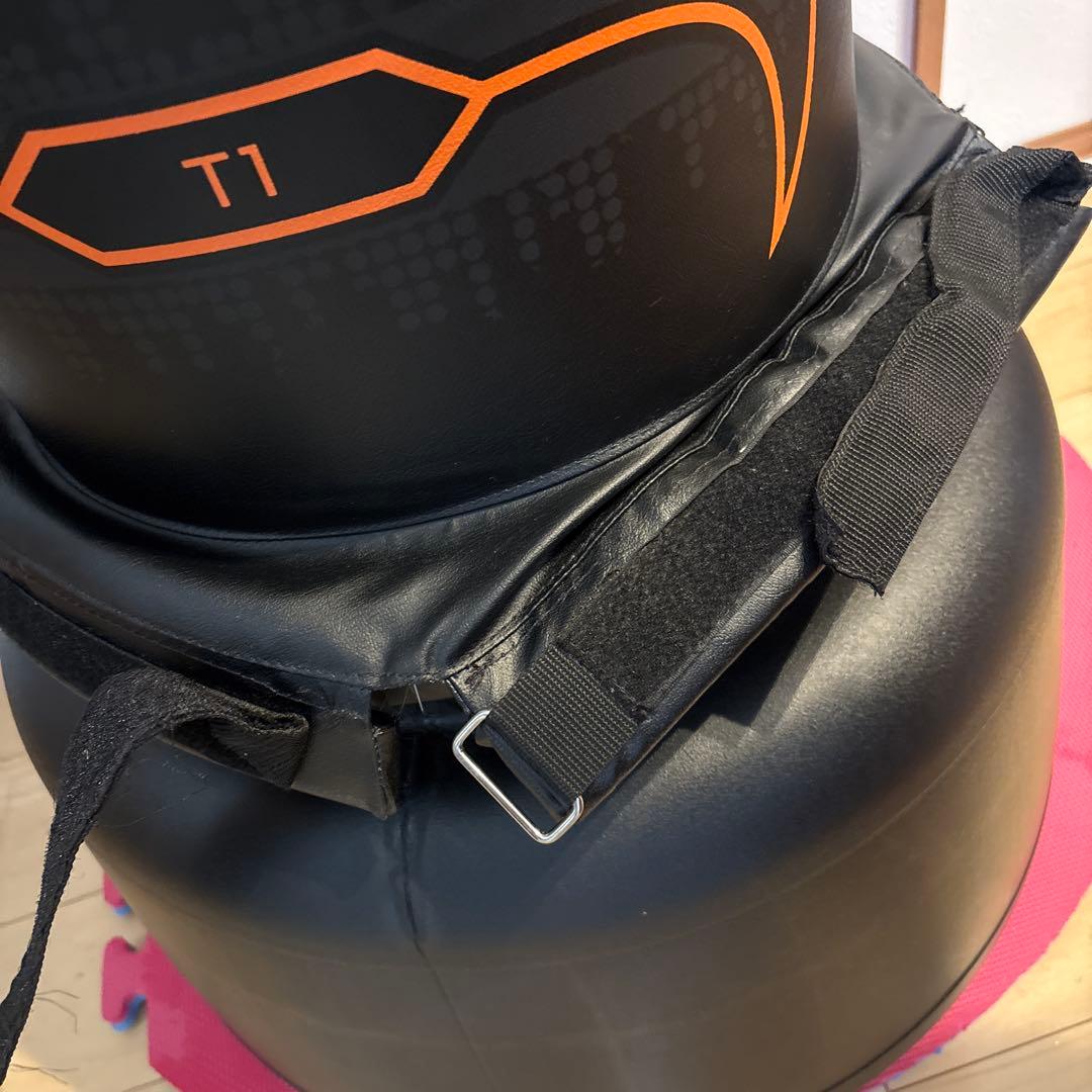 引き取り可能な方限定　 CENTURY TORRENT サンドバッグ　中古品