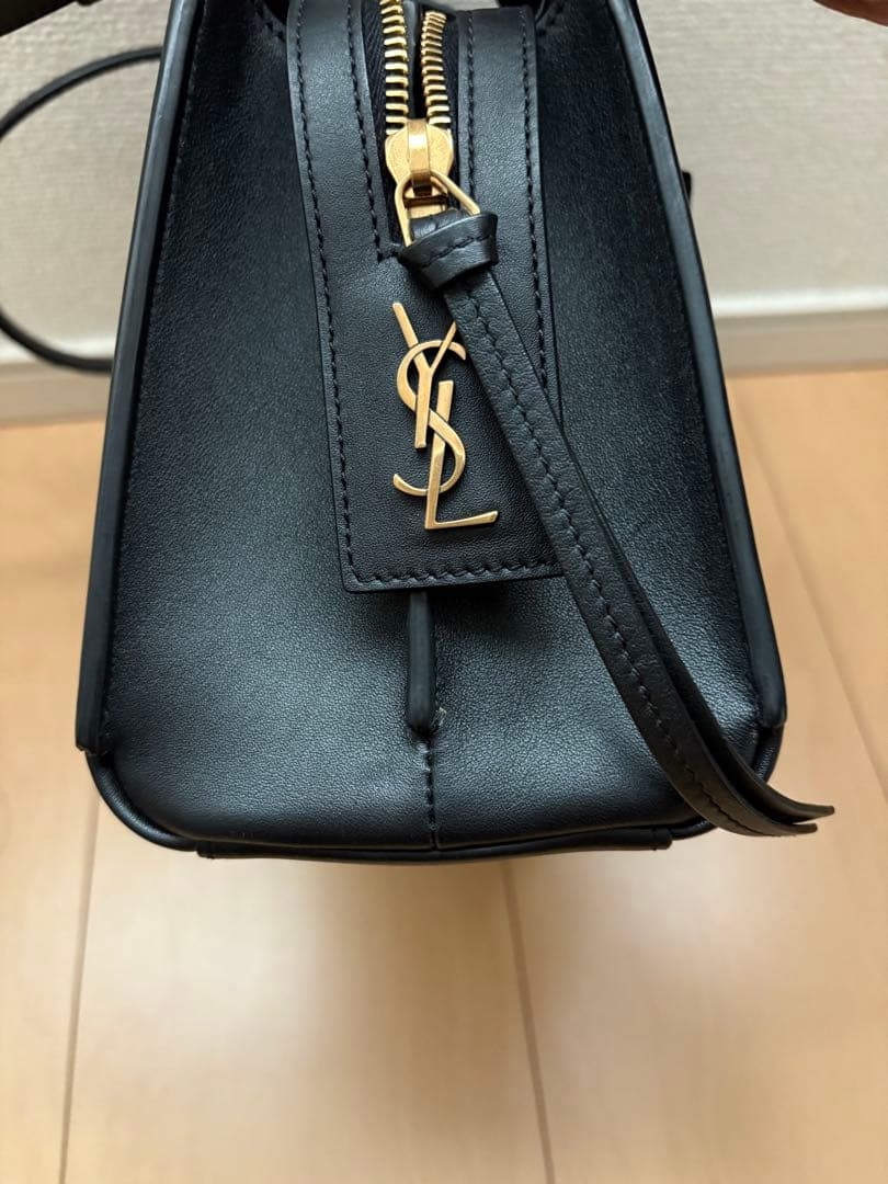 SAINT LAURENTサンローラン ショルダーバッグ