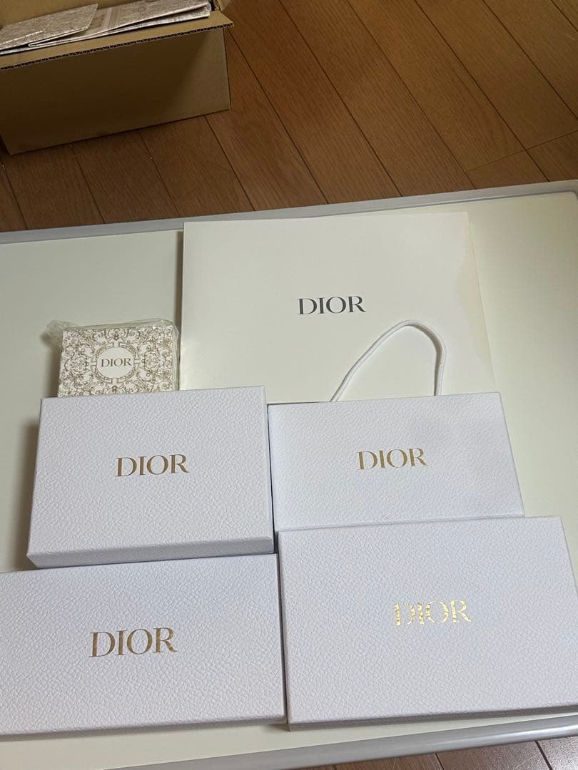 DIOR★新品ノベルティーまとめ売り