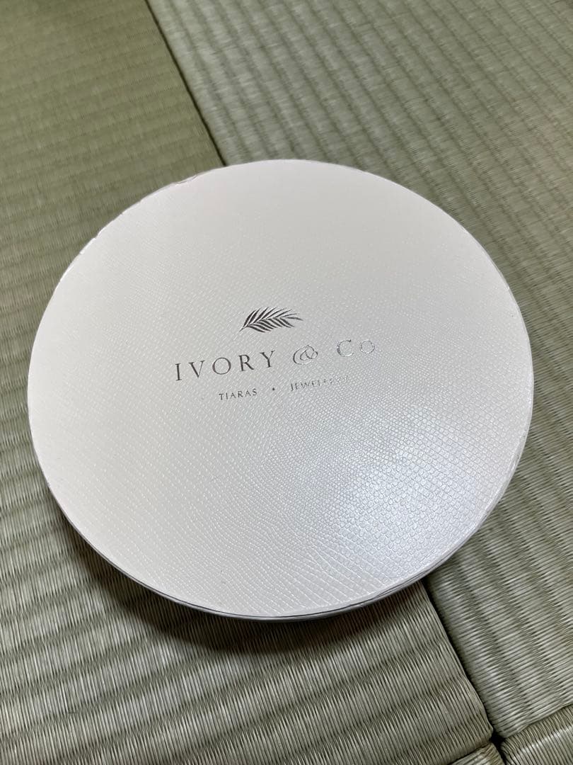 Ivory & Co. ティアラ アレクサンドラ サクラ