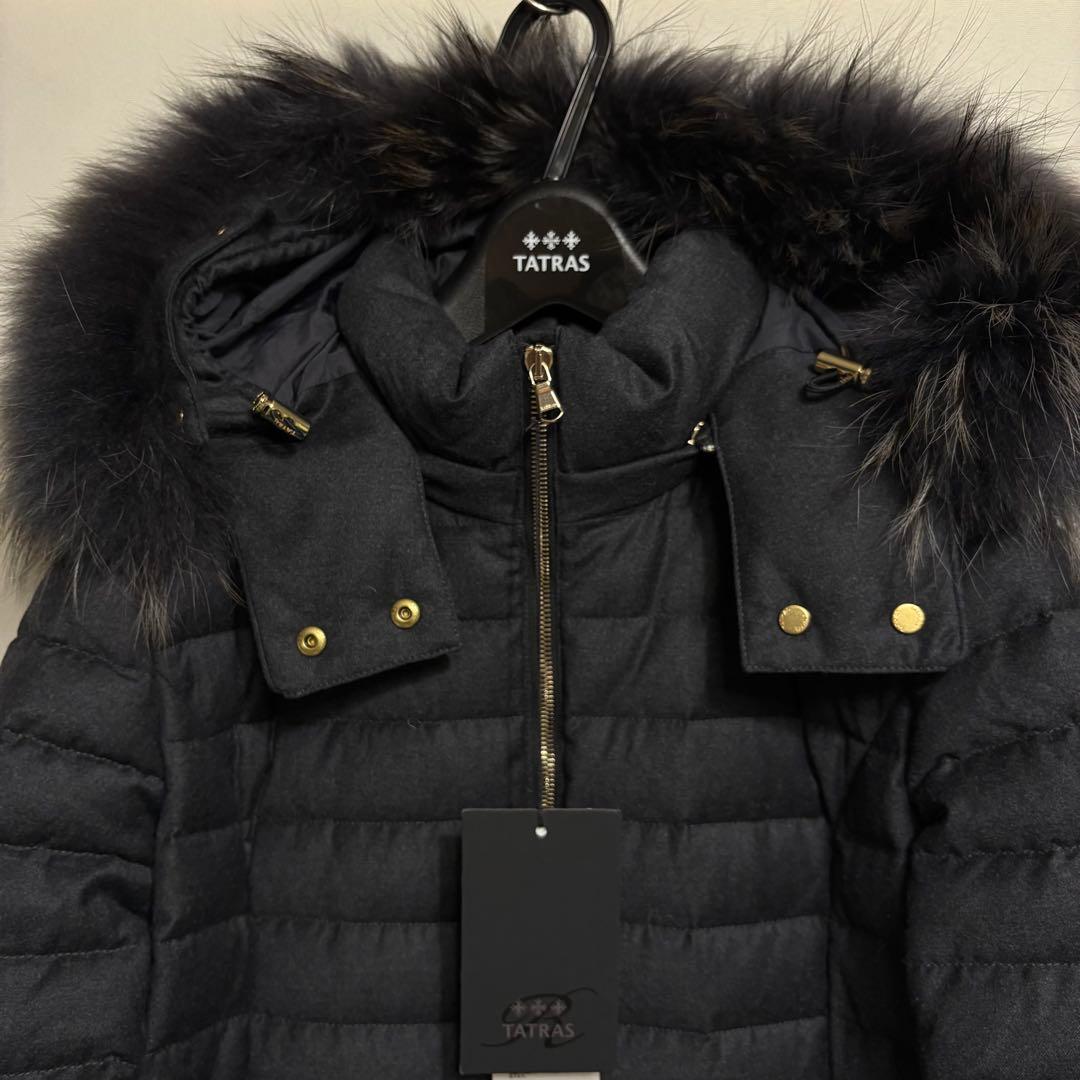 TATRAS チマ Rライン 24AW ダウンコート Aライン シルク混 04