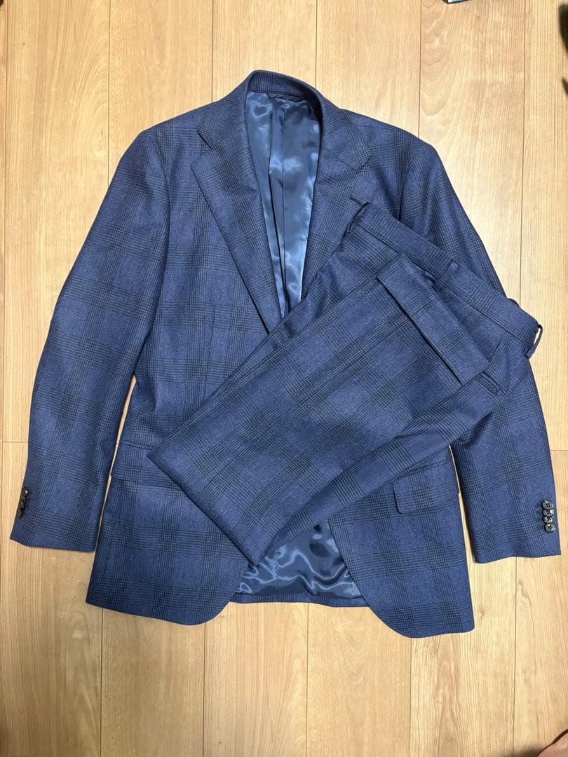 ユニバーサルランゲージ　カノニコ　スーツ　YA6