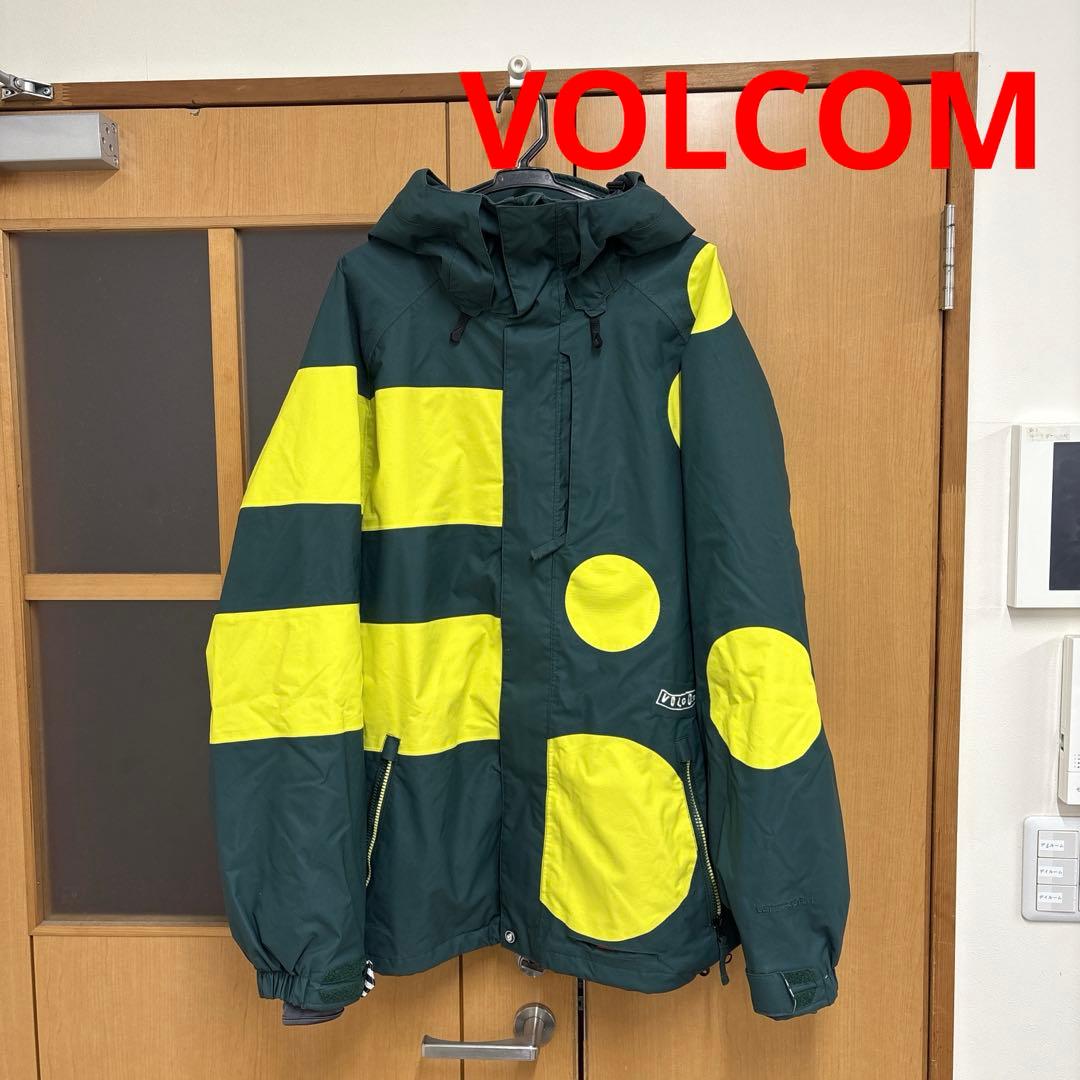 VOLCOM スノーウェア　スノーボードウェア　ウィンタースポーツ　ボルコム