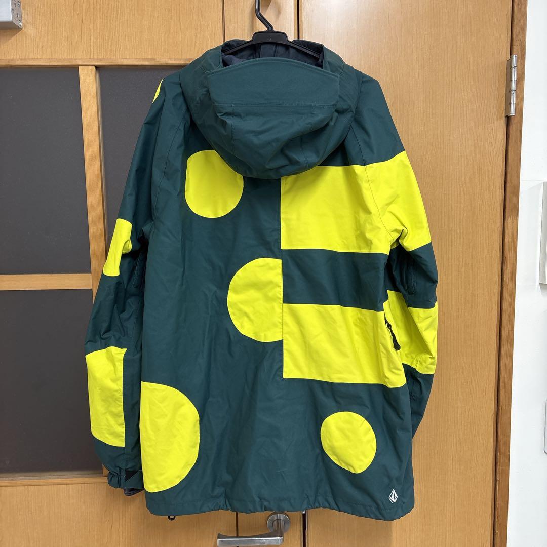 VOLCOM スノーウェア　スノーボードウェア　ウィンタースポーツ　ボルコム