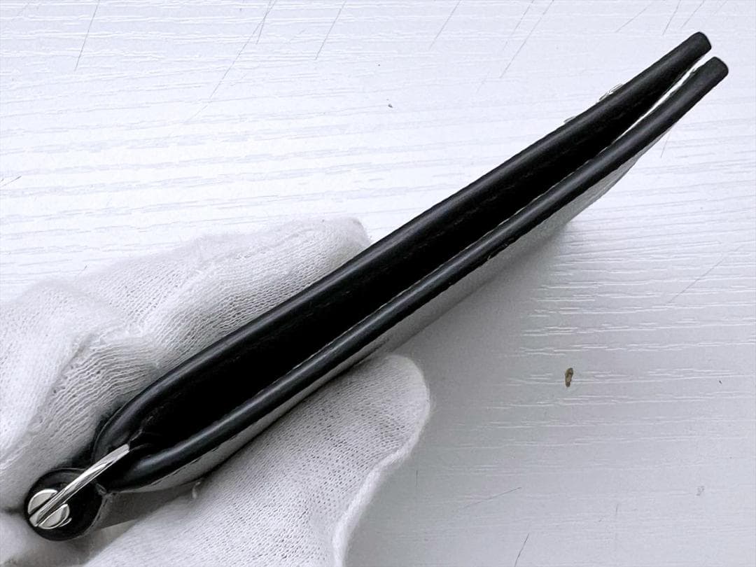 未使用保管　PRADA　プラダ　ロゴ　サフィアーノ　マネークリップ　2MN077