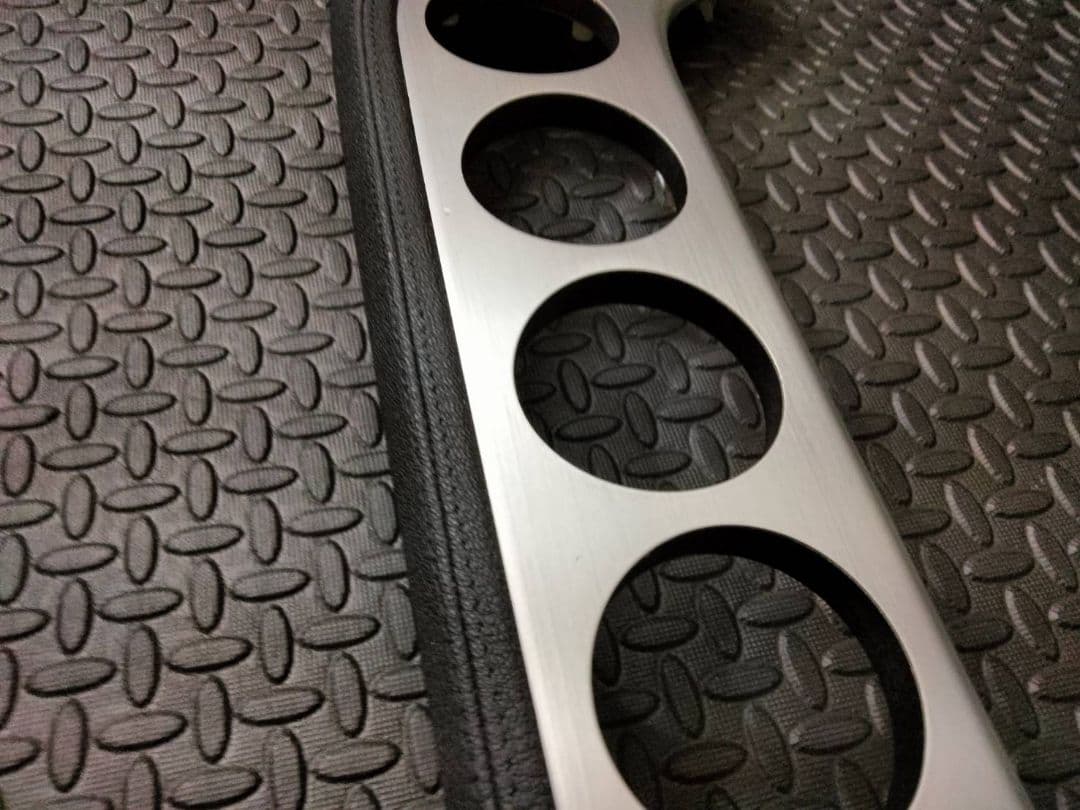 希少  e89 z4 インテリアパネル シルバー 35i 右ハンドル用