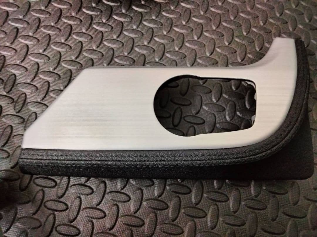 希少  e89 z4 インテリアパネル シルバー 35i 右ハンドル用