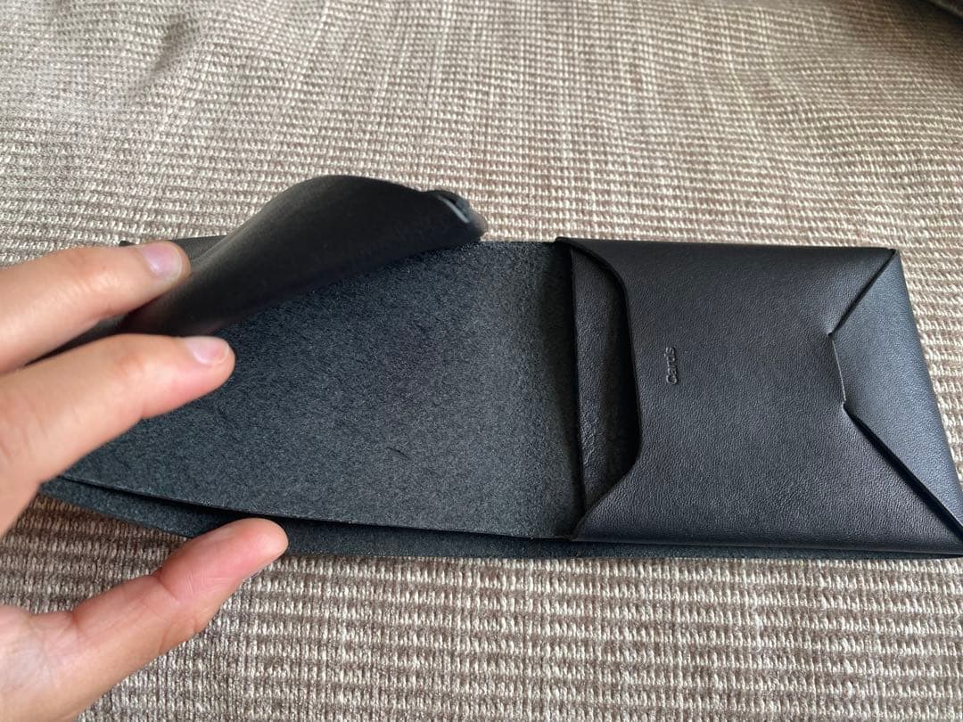 イロセ　 コンパクト財布 黒