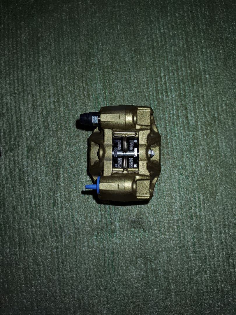 Bee styleさん専用ブレンボP2-RS84 2P