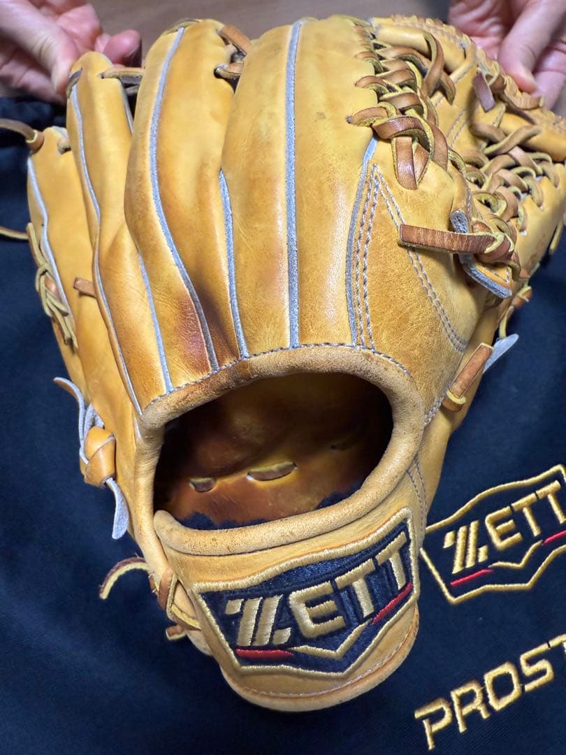 ZETT プロステイタス 硬式グローブ 外野用