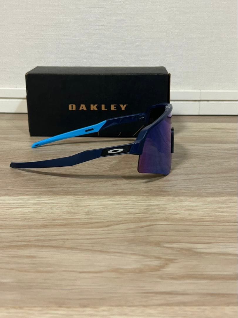 オークリースートロライトスイープ oo9465-0539