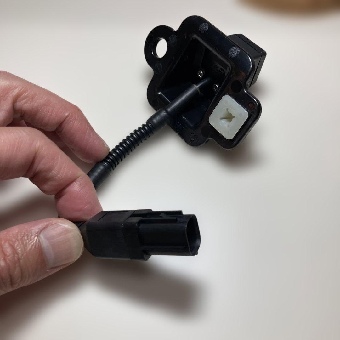 新品未使用レクサス CT200H 純正　バックカメラ 86790-76010