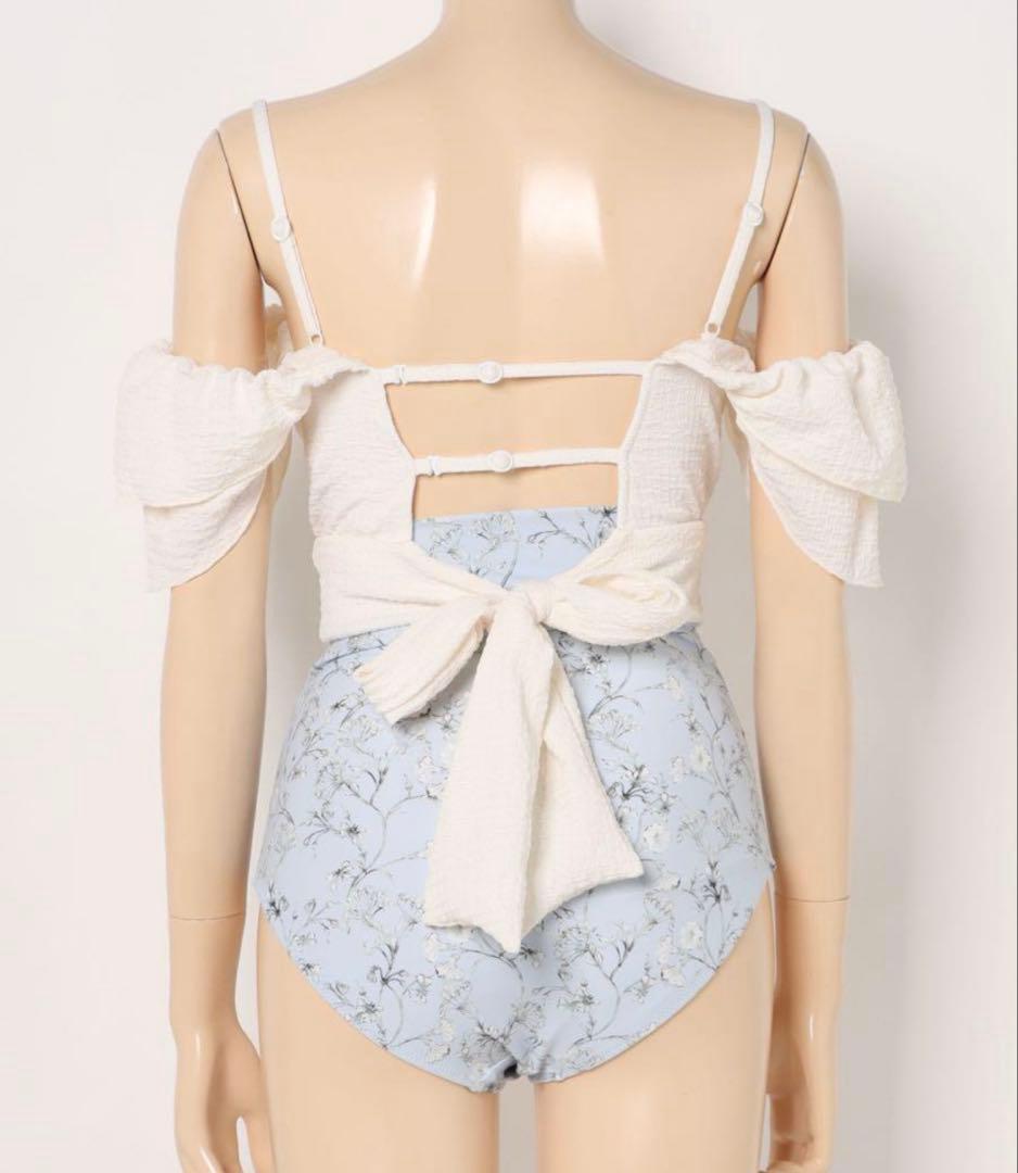 軽い着け心地でしっかり盛れる【楽盛り水着】　ショルダーフリル　9M