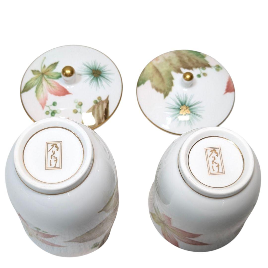 ふたりの食卓に彩りを添える、乃りたけの蓋付き夫婦湯呑・茶碗揃え。