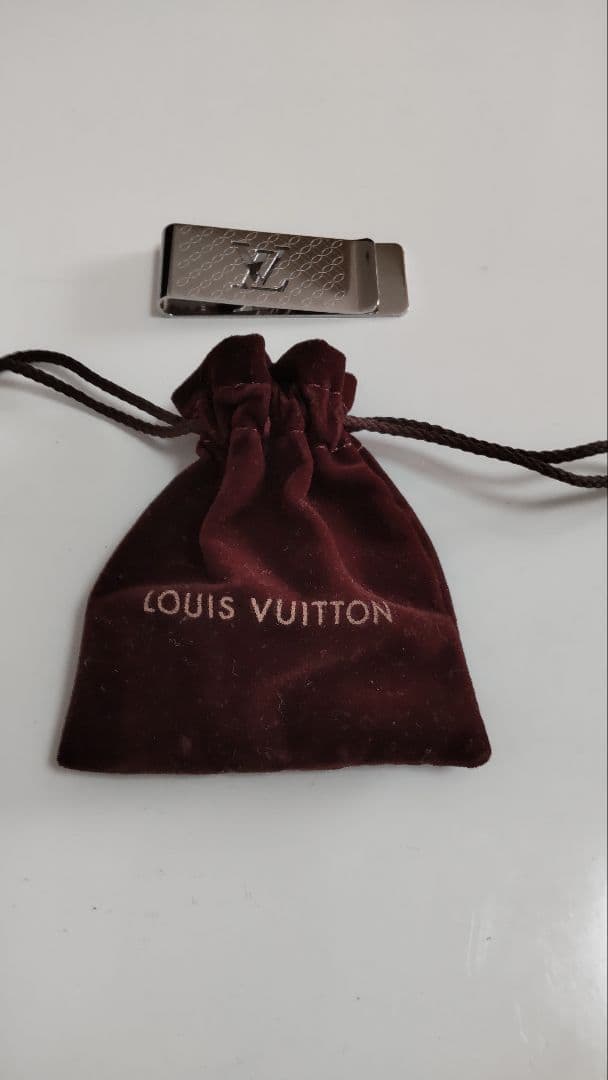 （ヤスさま専用）Louis Vuitton マネークリップ　新品、未使用