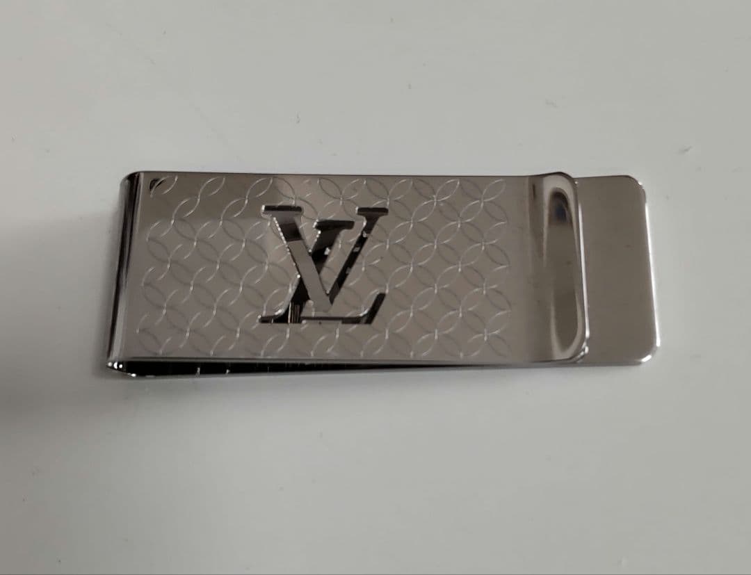 （ヤスさま専用）Louis Vuitton マネークリップ　新品、未使用