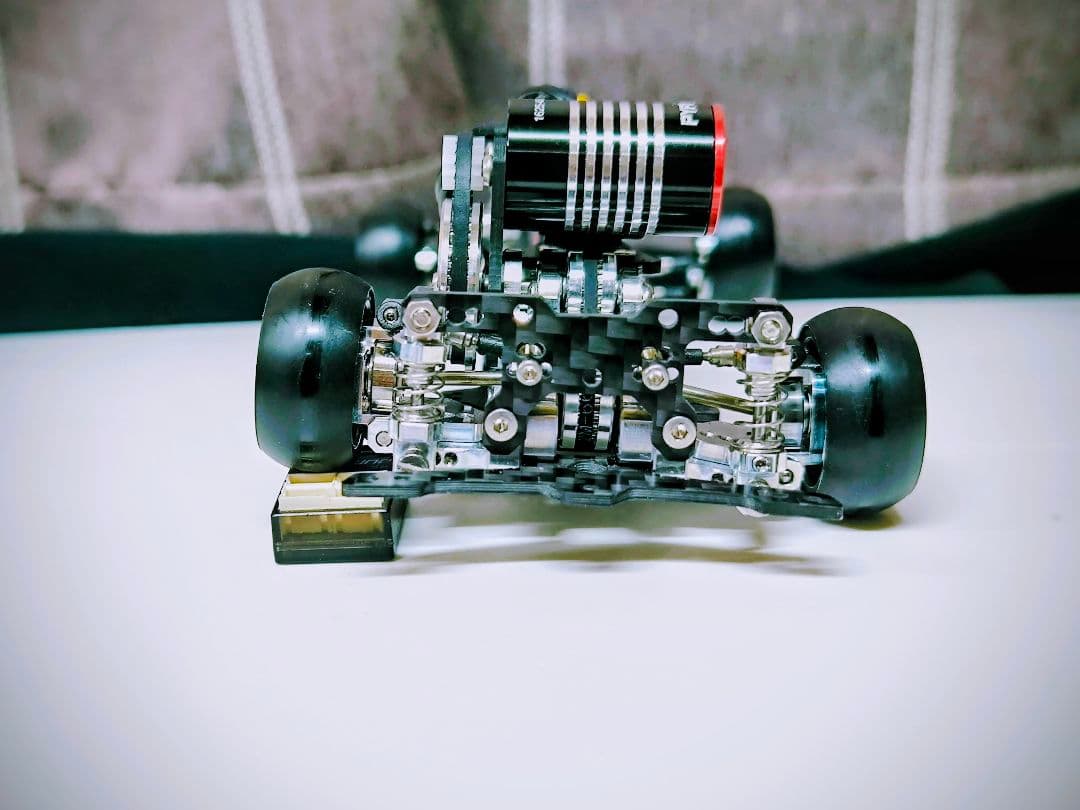 蚊車 ドリラジ nissan GTR 2000 タミヤ1/24