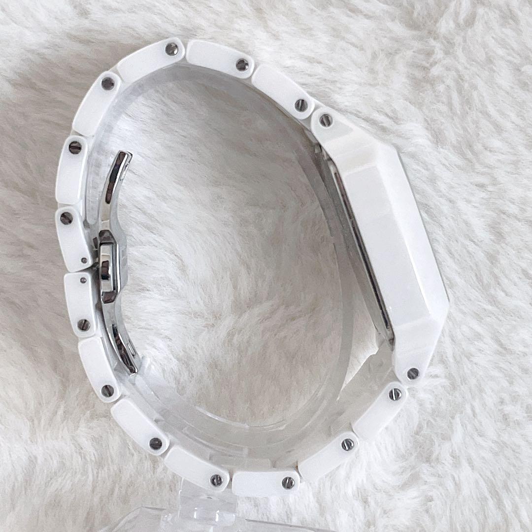 【廃盤】DIESEL セラミック 腕時計 ホワイト 箱付き 極美品 ユニセックス