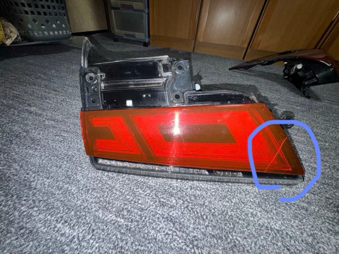 30ヴェルファイア後期 純正シーケンシャルテール