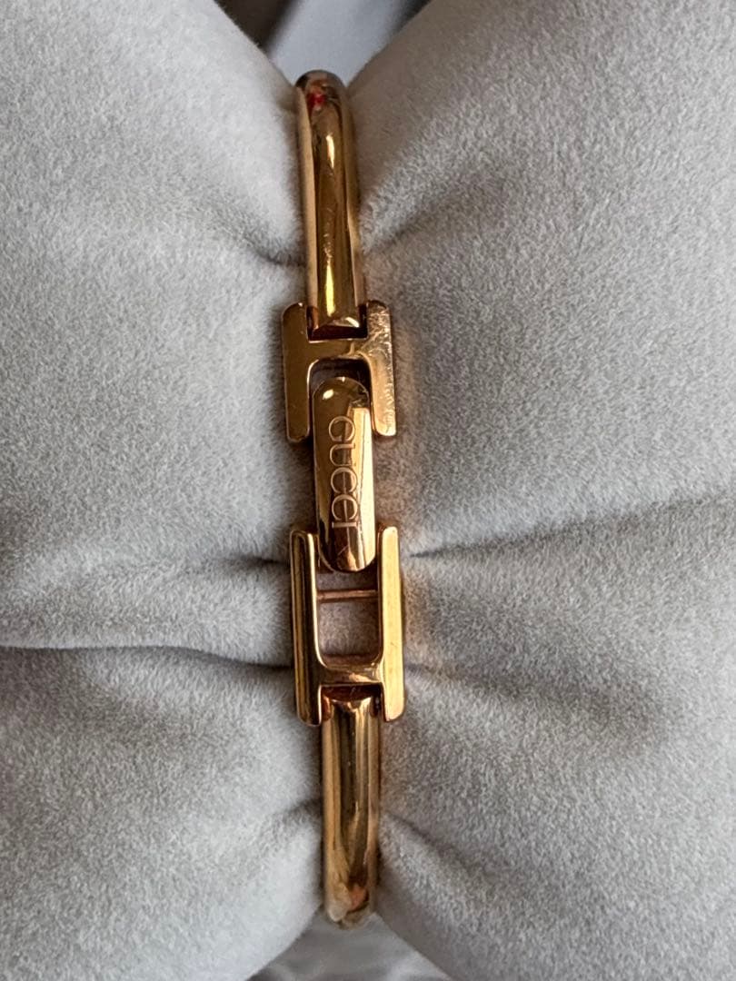 GUCCI ゴールド スクエア 腕時計 / グッチ 1900L バングルウォッチ