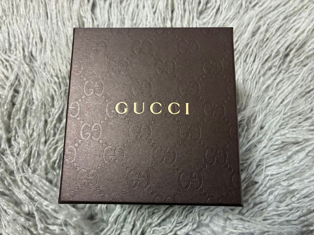 GUCCI ゴールド スクエア 腕時計 / グッチ 1900L バングルウォッチ