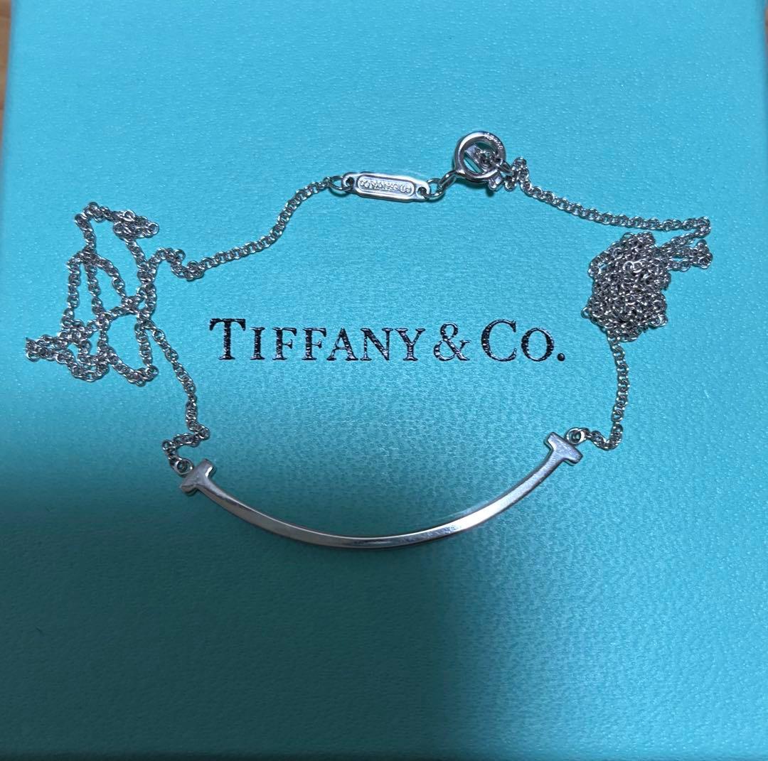 Tiffany & Co. Tスマイルネックレス スモールAU750