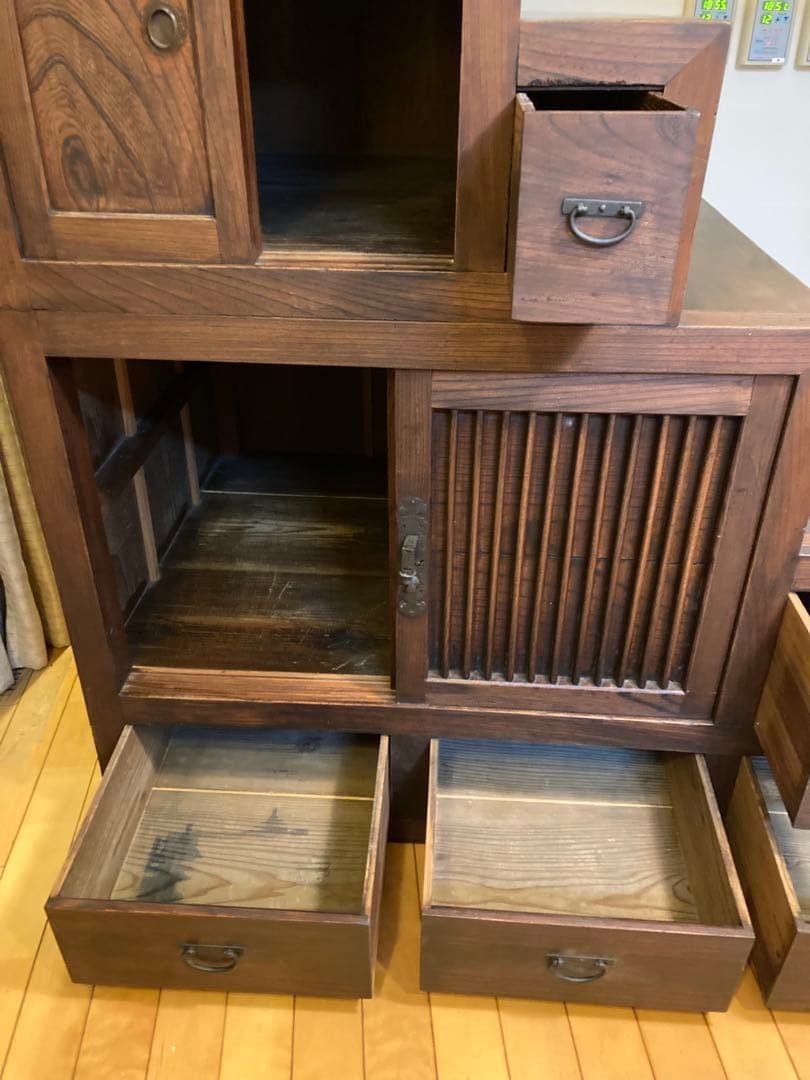 階段箪笥　アンティーク