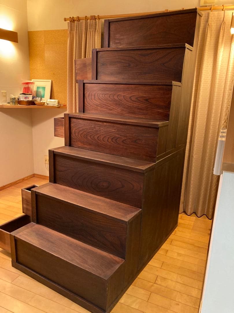 階段箪笥　アンティーク