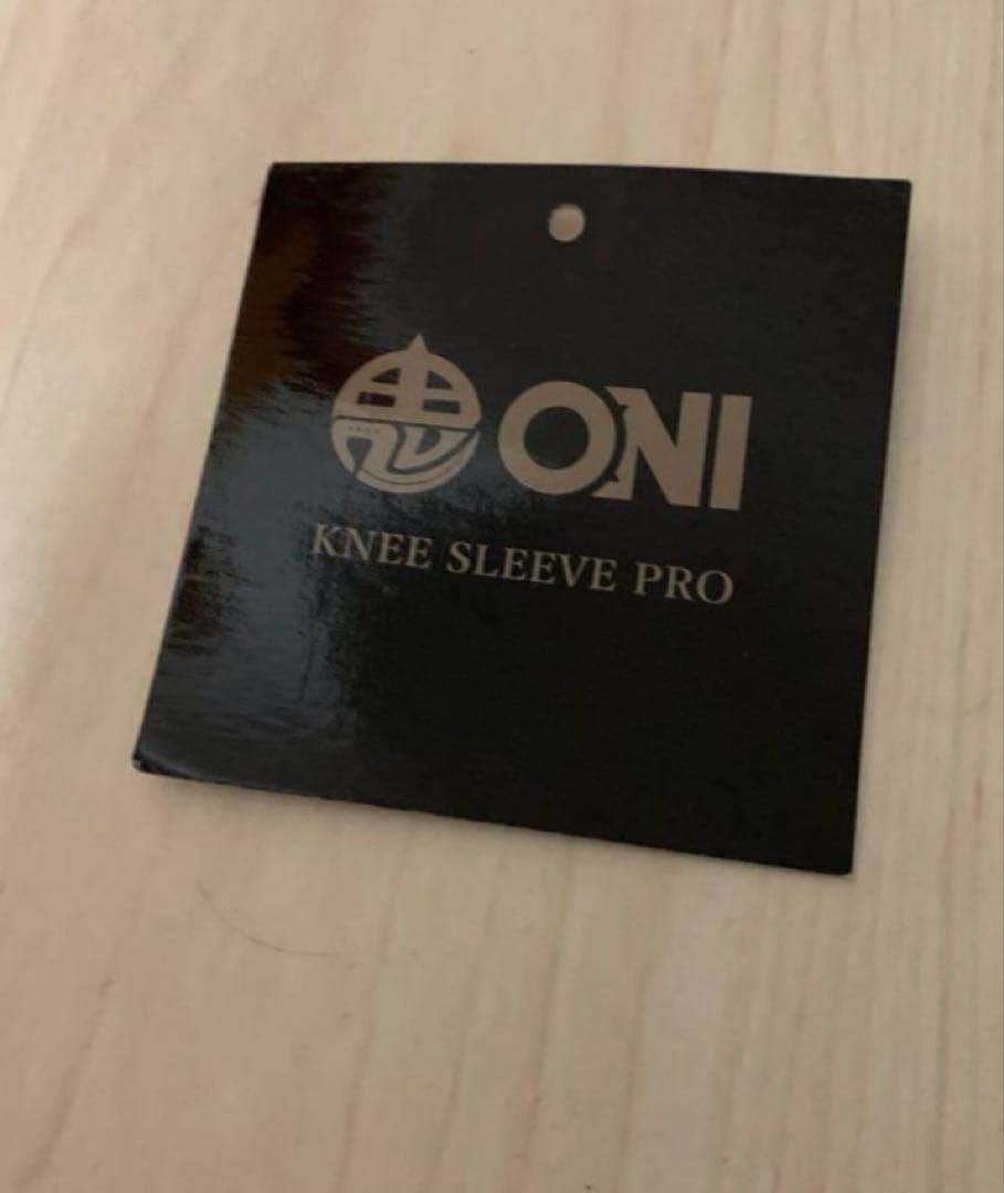 【S級品・未使用】ONIニースリーブPRO IPF公認 膝サポーター　Mサイズ