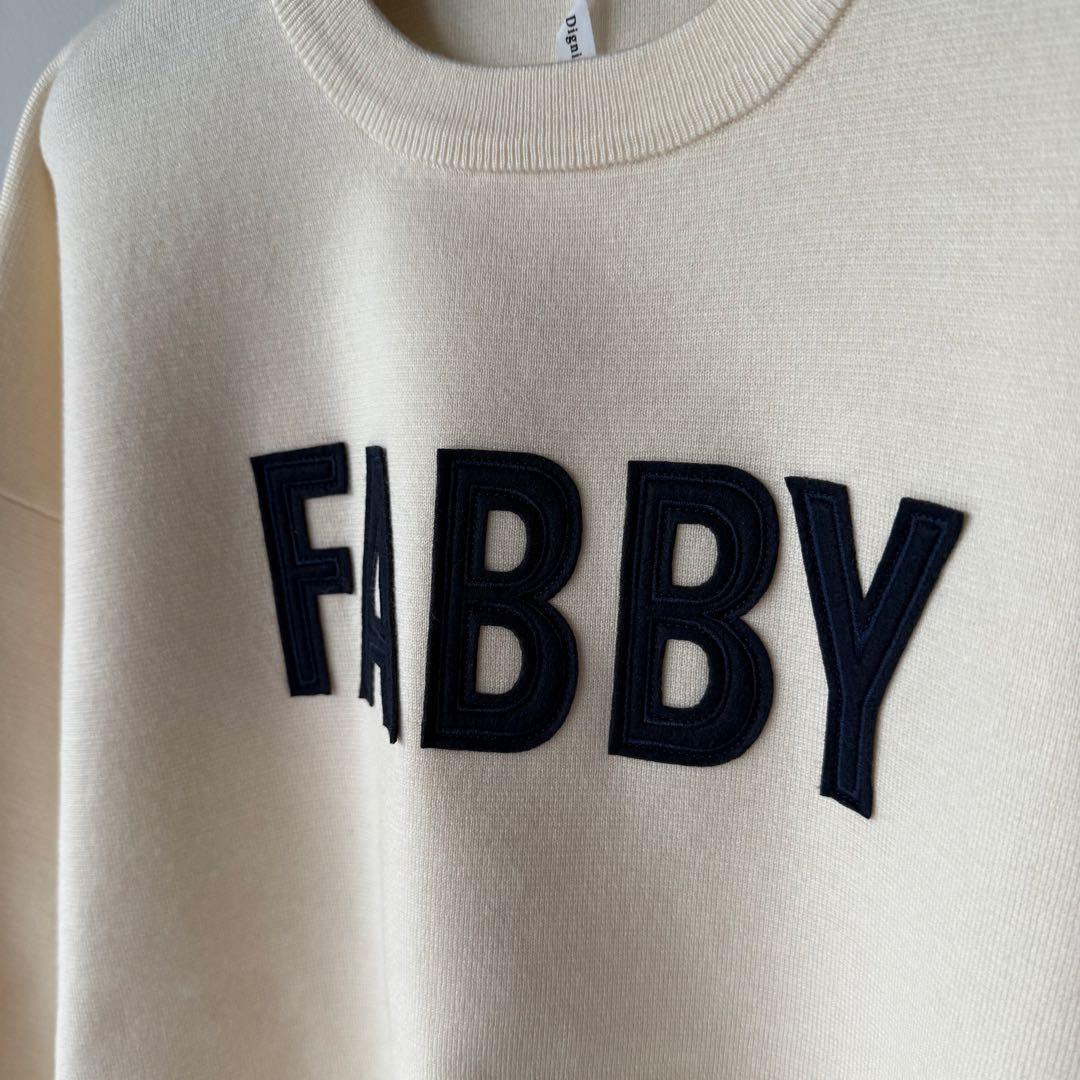 ♦︎新品♦︎Dignite Collier♦︎ロゴニットプルオーバー♦︎