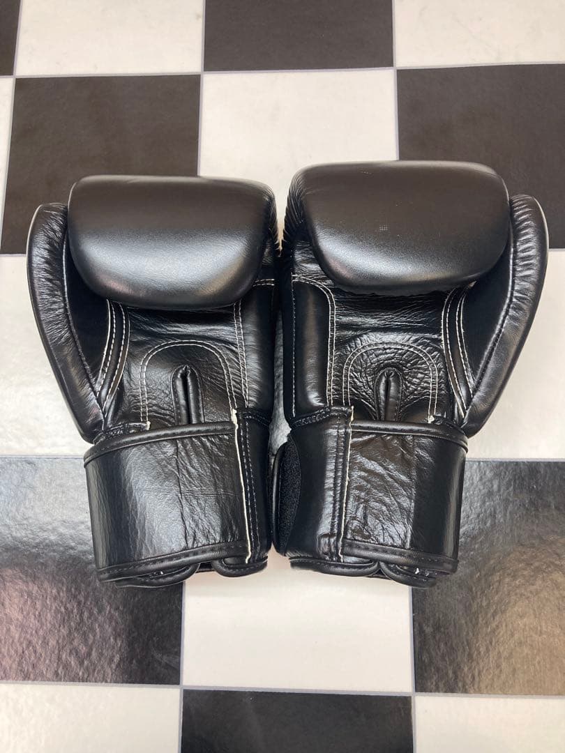 フェアテックス Fairtex製 ボクシング グローブ 10oz美品 ブラック