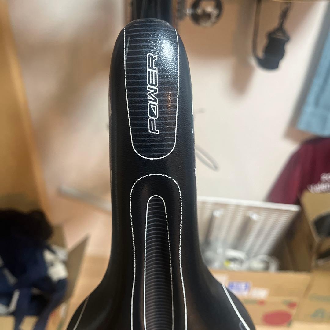 【2/15まで】Bianchi ZURIGOロードバイク　シクロクロス付属品多数