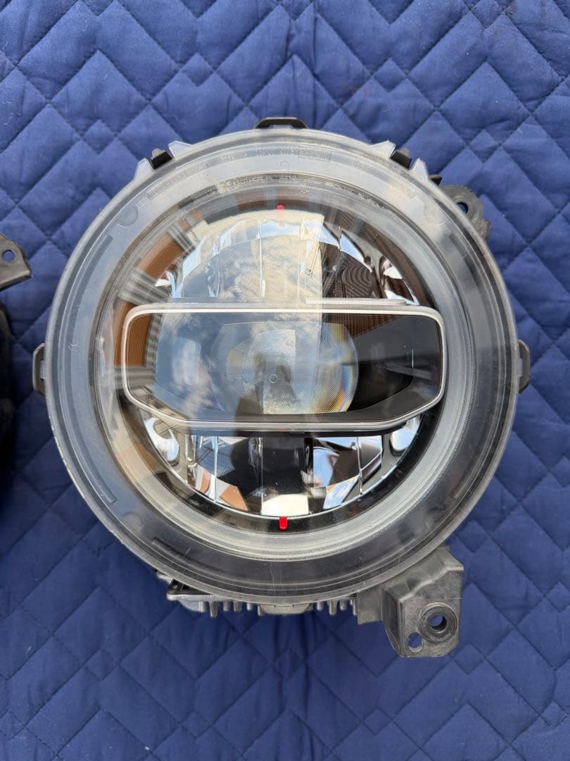 Jeep wrangler JL ジープ ラングラー 純正ヘッドライト