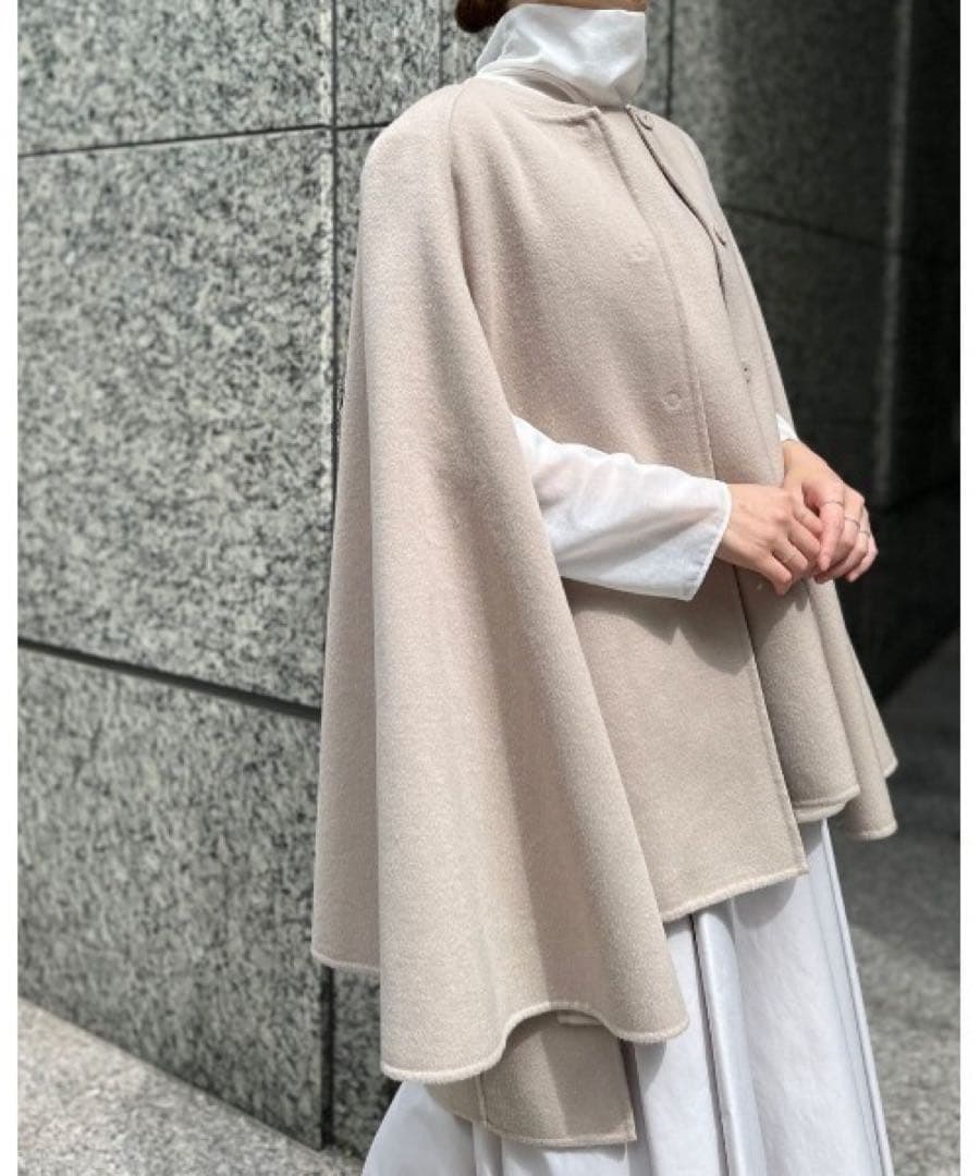 LE PHIL ルフィル ライトリバーケープコート ベージュ