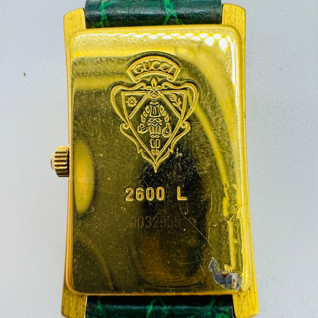 ✨GUCCI✨GG✨2600L✨レザーベルト✨緑/白文字盤✨クオーツ✨腕時計✨