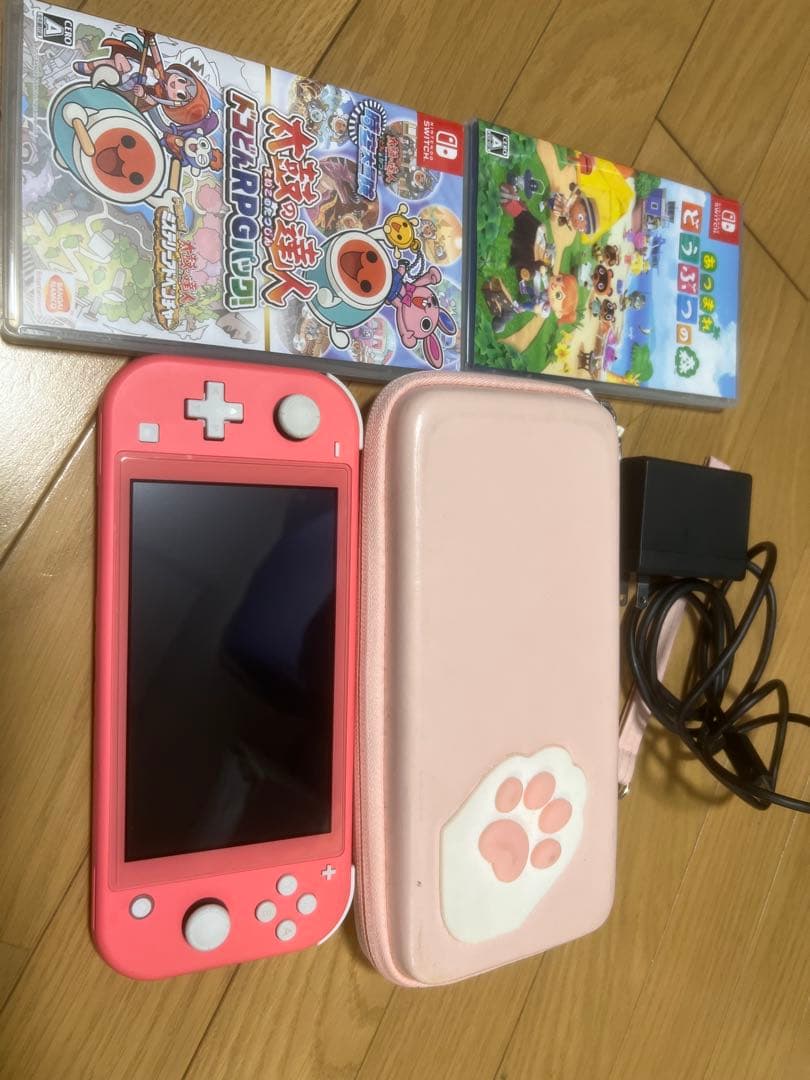 Nintendo Switch Lite ピンク 本体 充電器ケース・ソフト付き