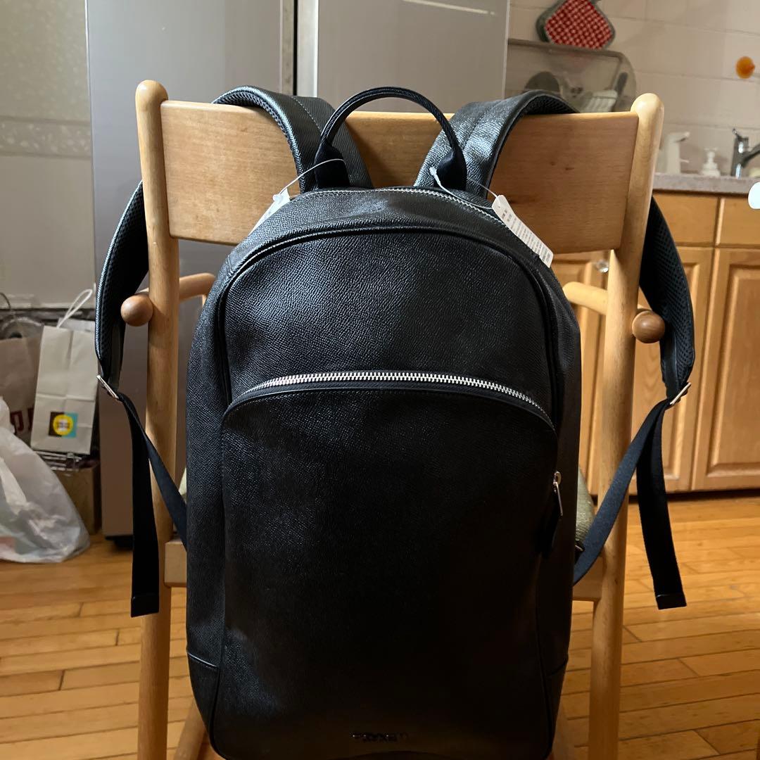 き*た様 (新品)coach紳士用リュック定価８５０００円を４００００円