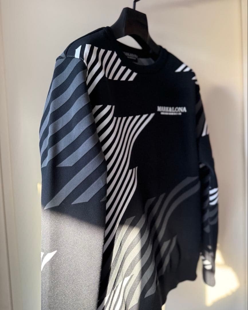 美品 ★ MARK&LONA ニット セーター マーク&ロナ 正規品 ブラック