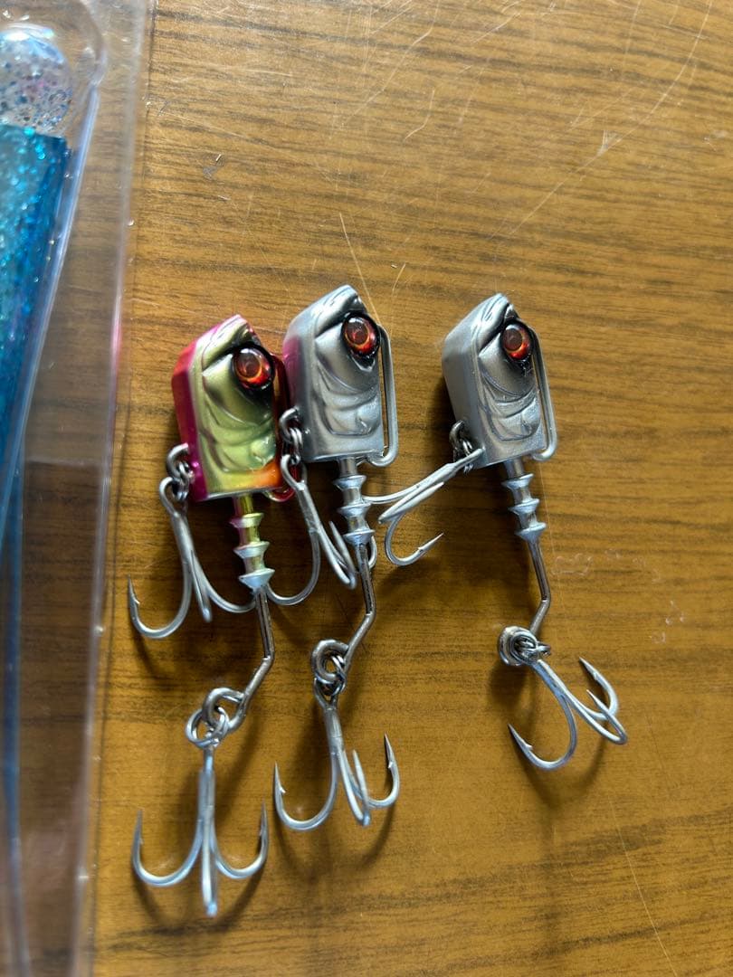 アダスタ　サリュー　セット