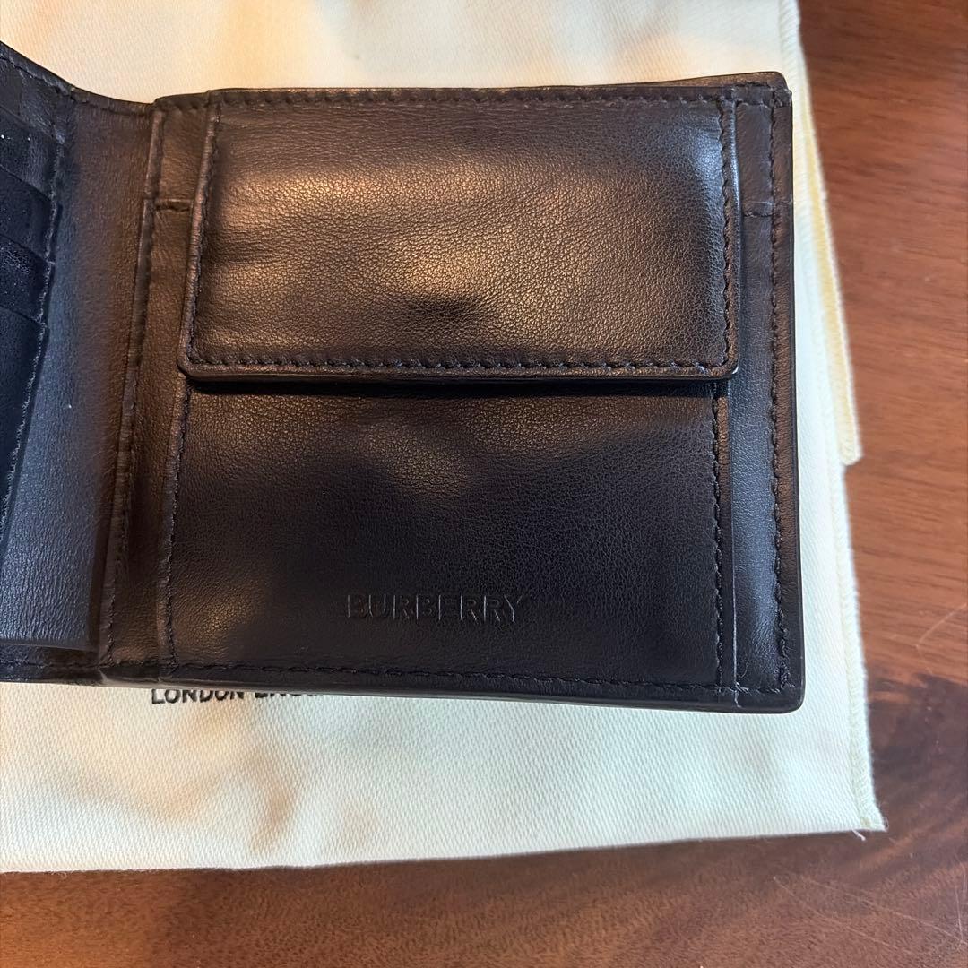 BURBERRY 二つ折り財布 ブラック レザー