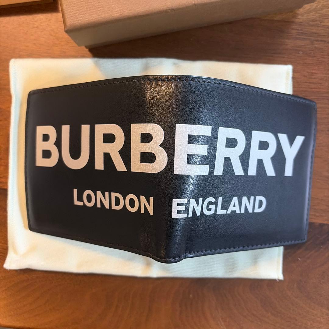 BURBERRY 二つ折り財布 ブラック レザー