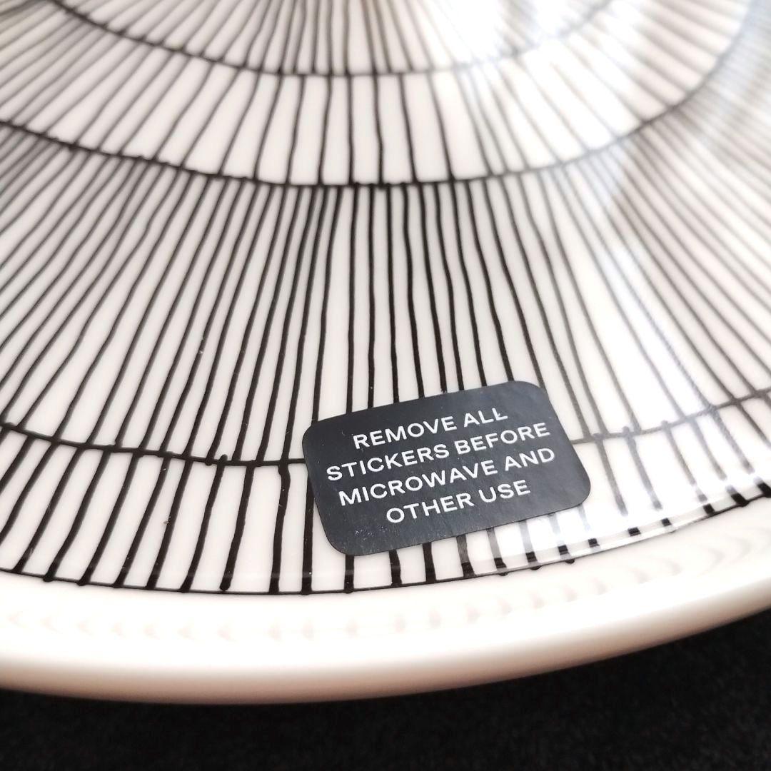 【新品】マリメッコ シイルトラプータルハ プレート 2枚セット 25cm